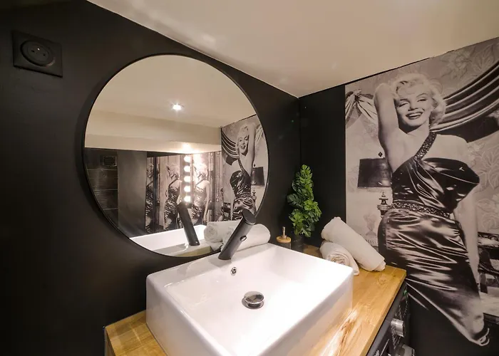 Unsejourametz - Le Cinema De Marilyn דירה *